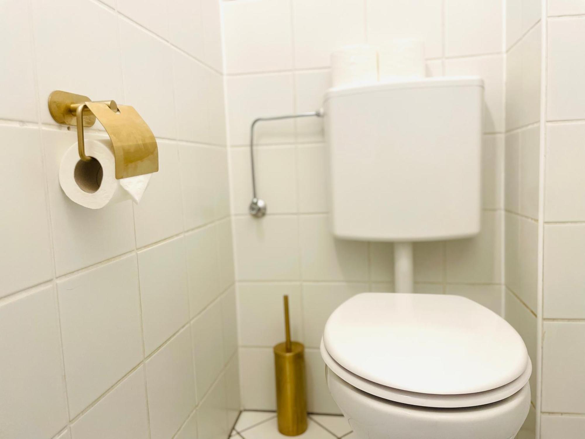 Apstay City Center Deluxe ǀ Free Parking ǀ Self Check-In Graz Buitenkant foto